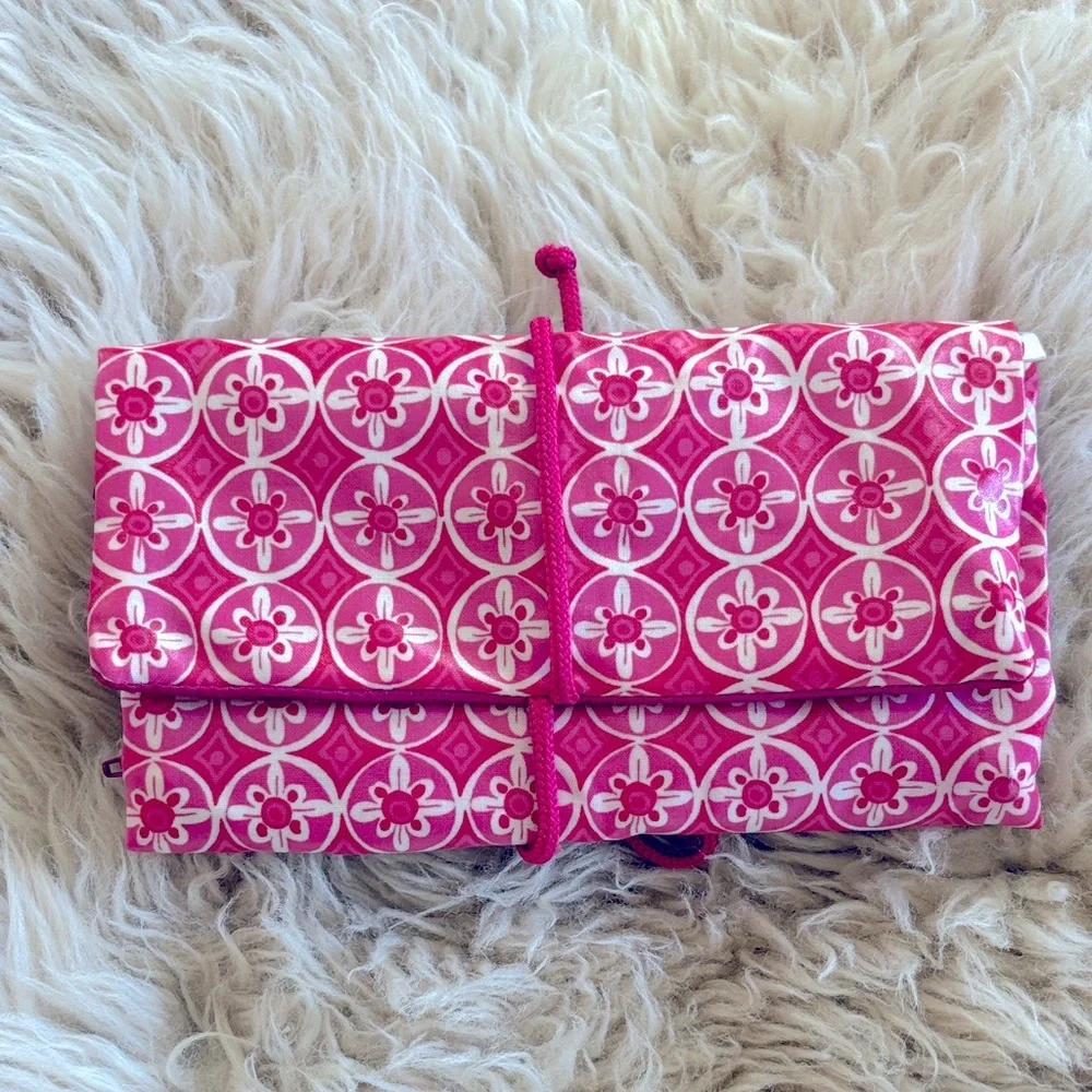 NWOT Objects of Deaire Pink jewelry holder